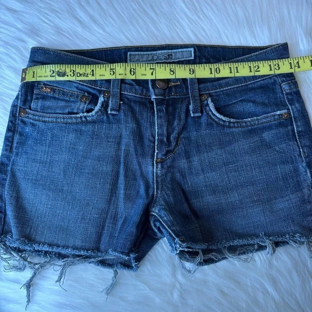 Joe’s Cutoff Jean Shorts Size 24 - Image 8