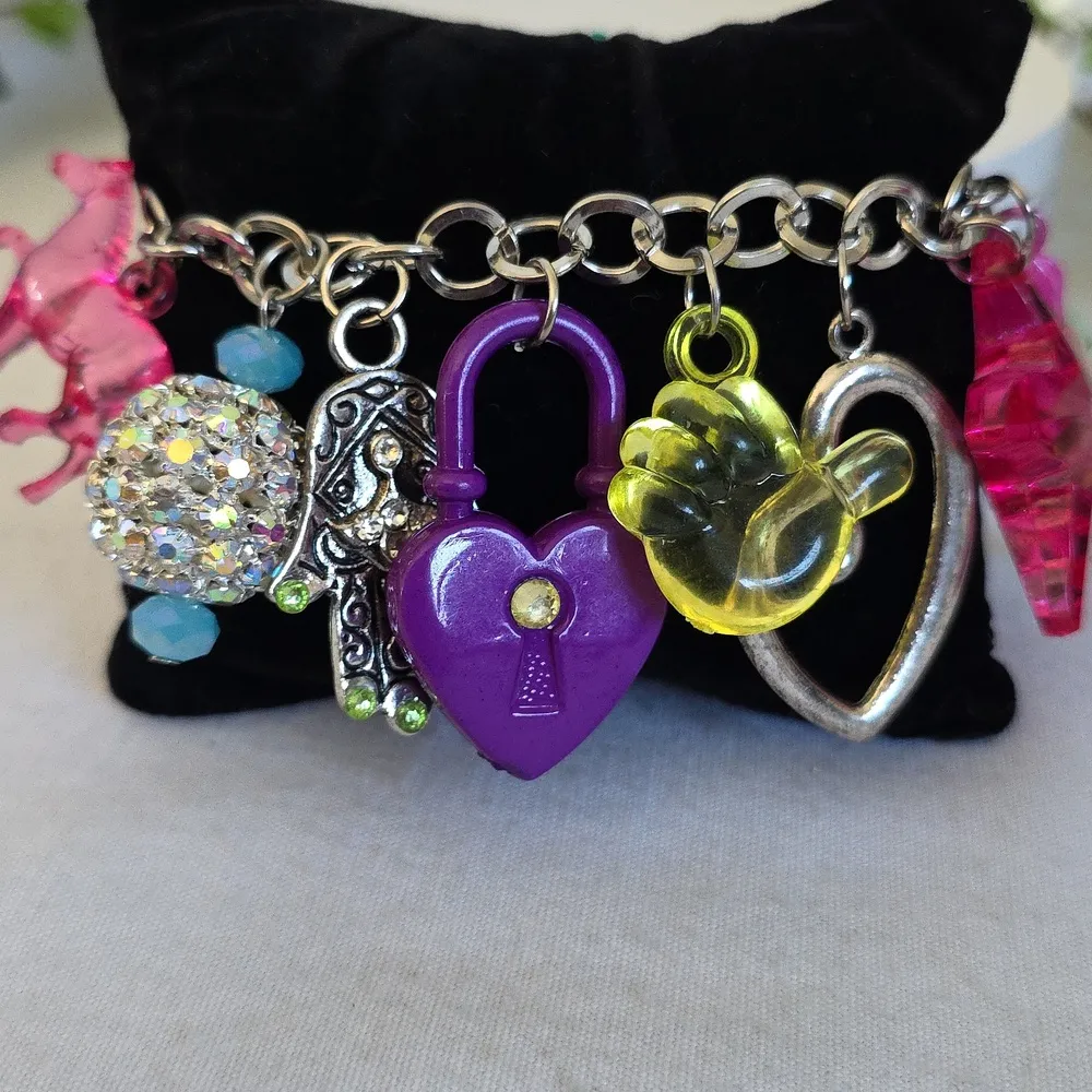 Vintage 80s Charm Bracelet Silver - Image 3