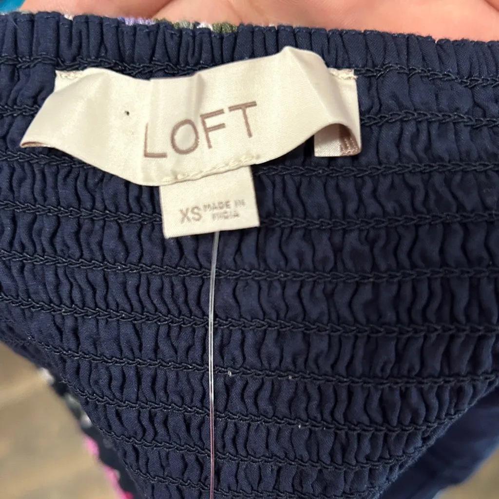 New LOFT Floral Ruffle‎ Square Neck Tank Top Size XSMALL Pink/ Navy - Image 5