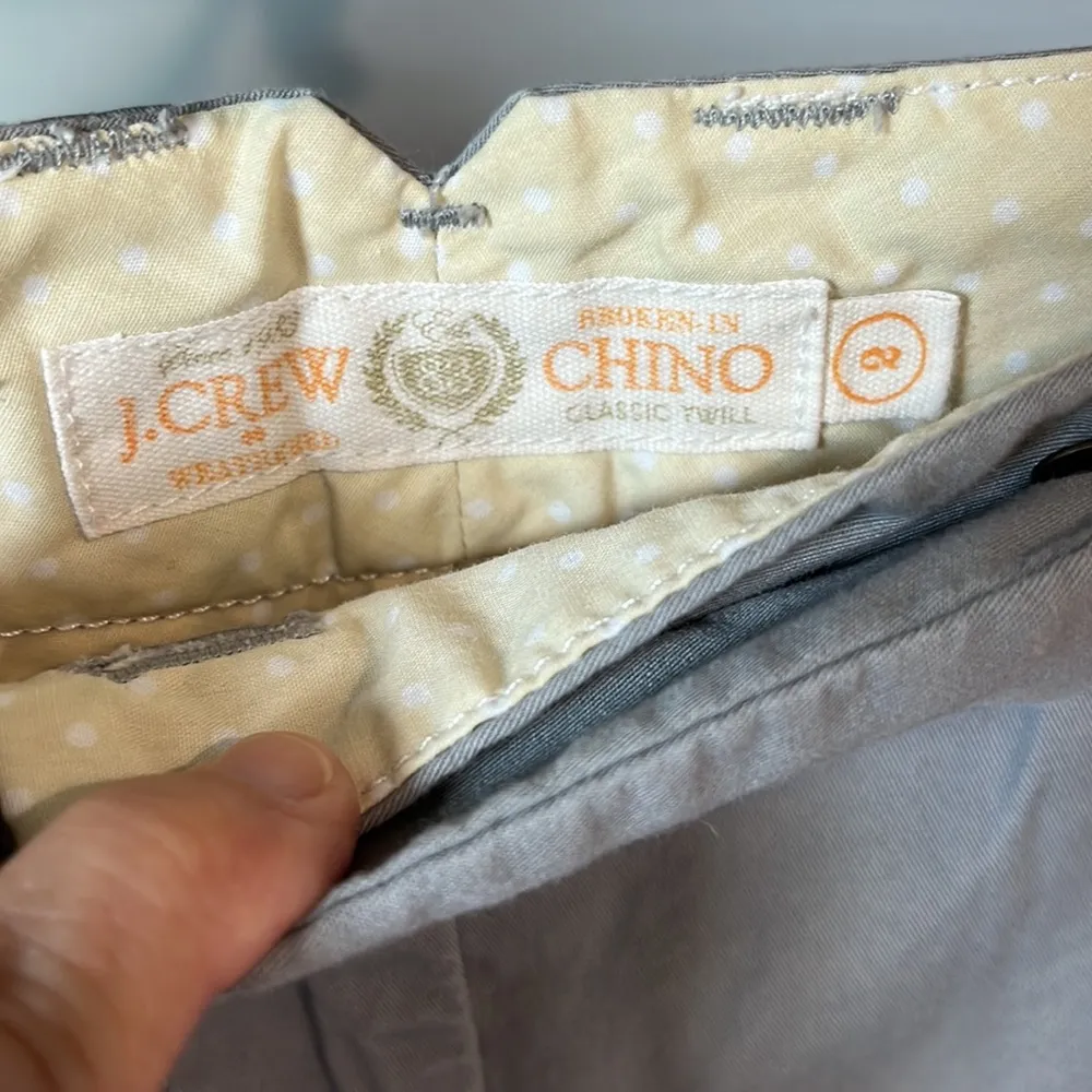 J Crew Gray Shorts Low Rise Classic Twill Weathered Womens 2 Broken In Chino - Image 4