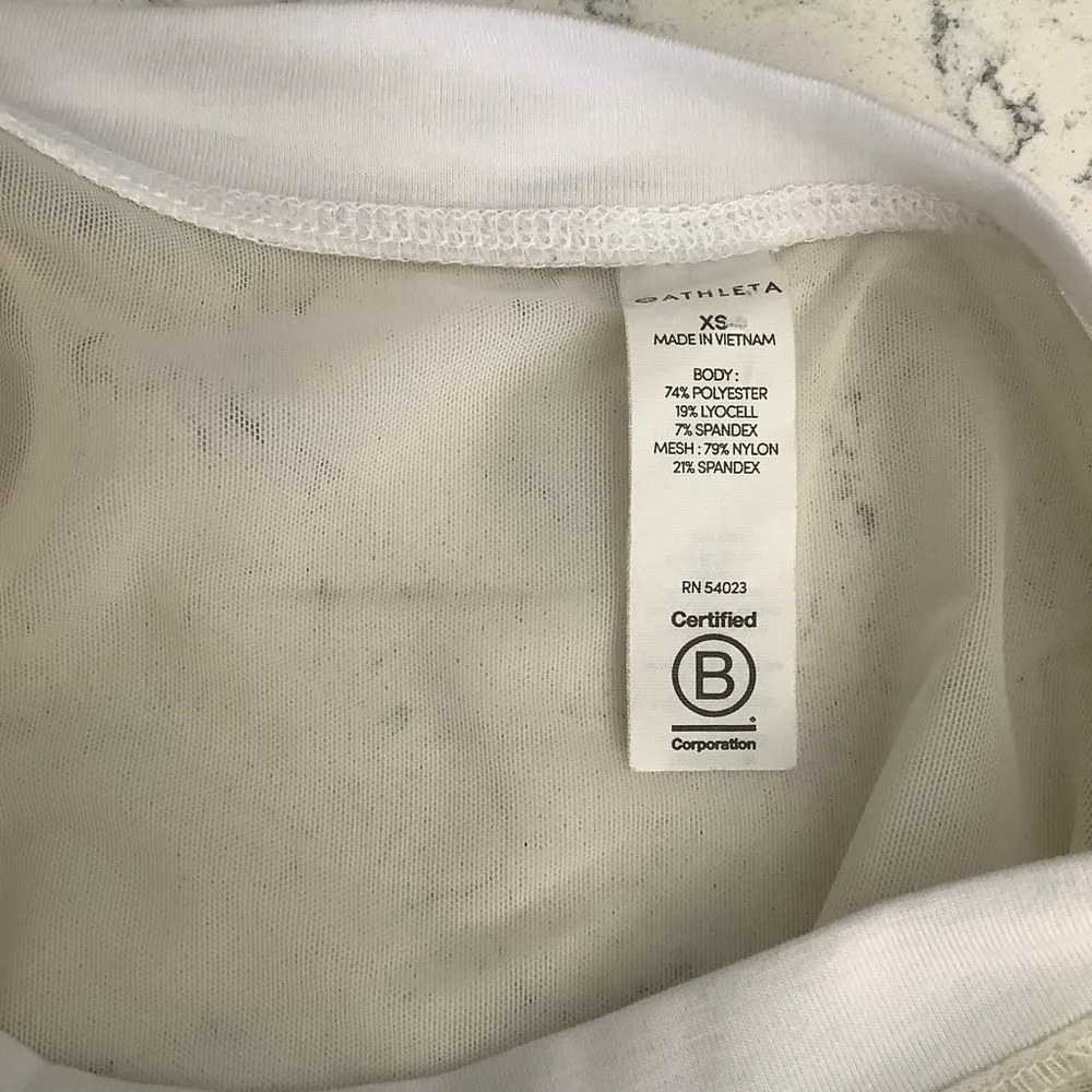 Athleta wanderlust mesh shoulder tee shirt white casual short sleeve t-shirt XS - Image 7