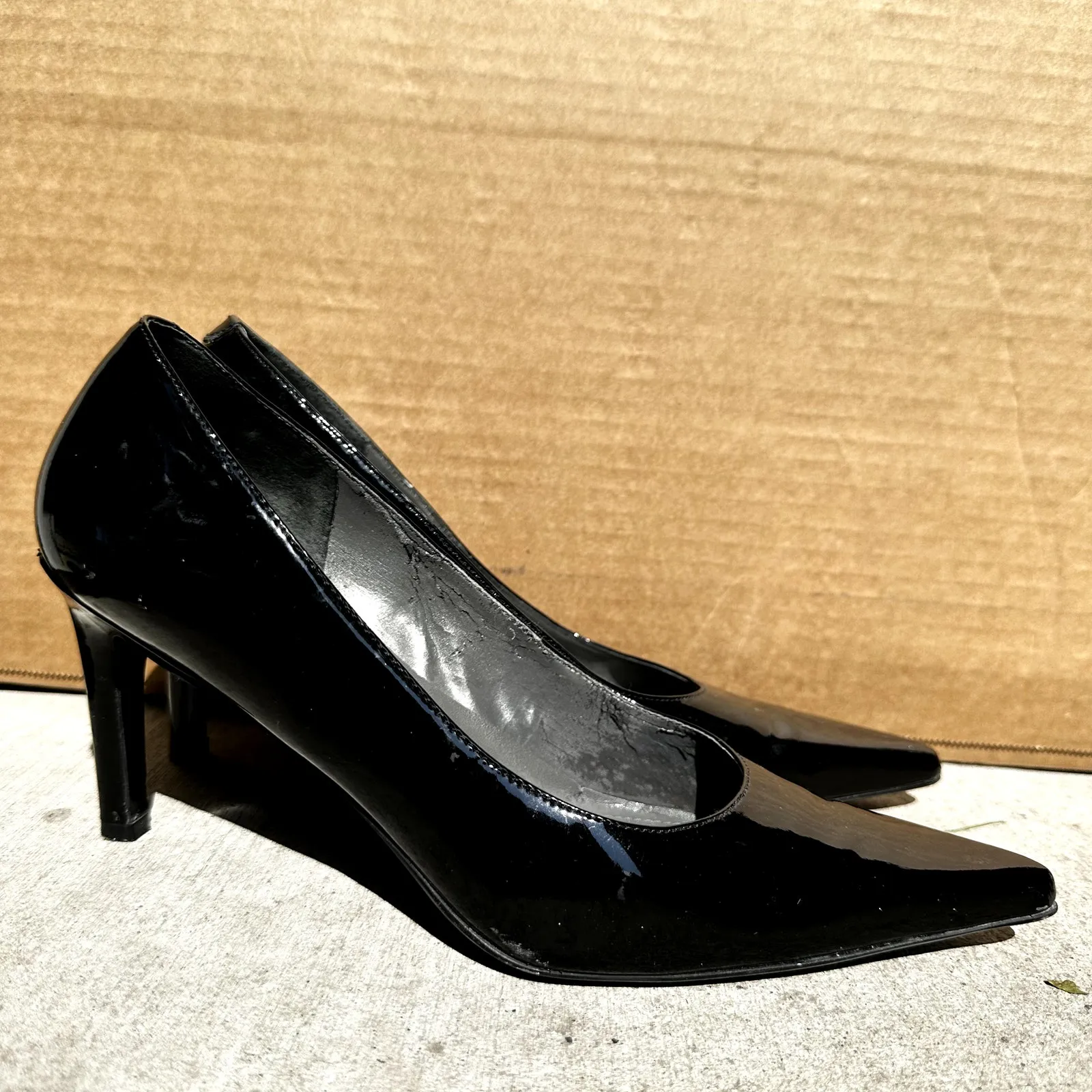Lauren Ralph Lauren Pumps Heels Patent Leather Pointed Toe Slip On Black 8 - Image 2