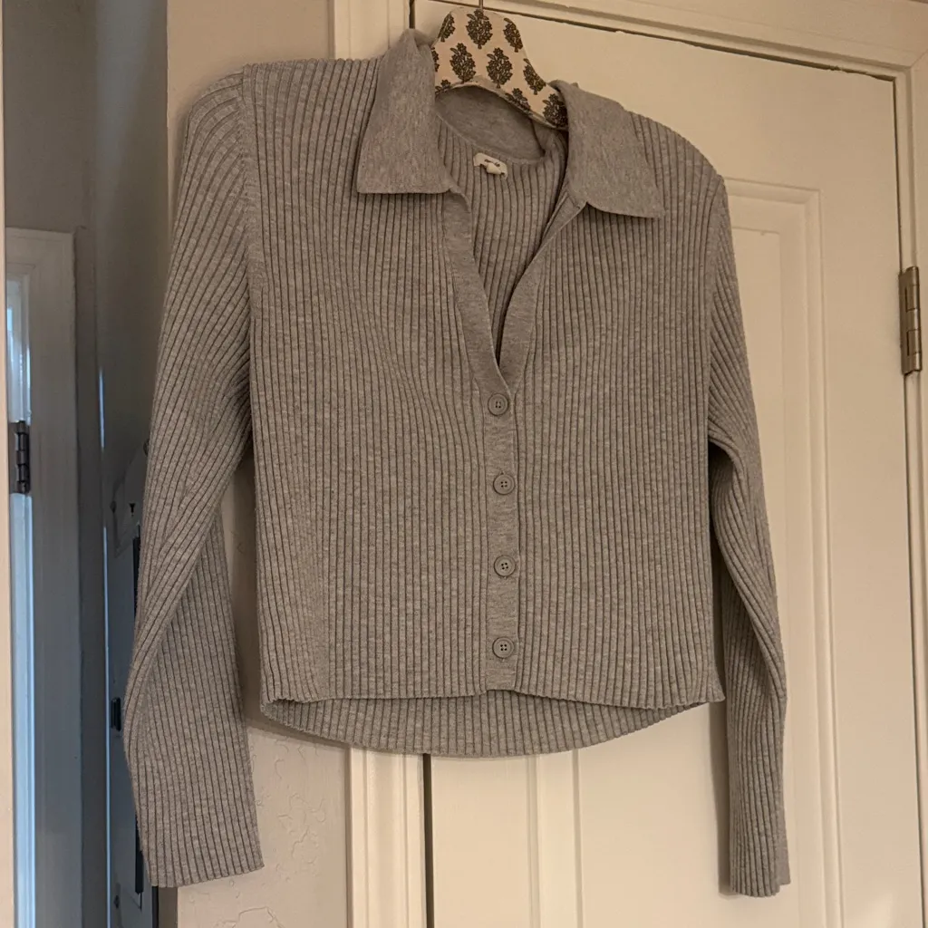Gray Ribbed Button-Up Sweater - Image 2