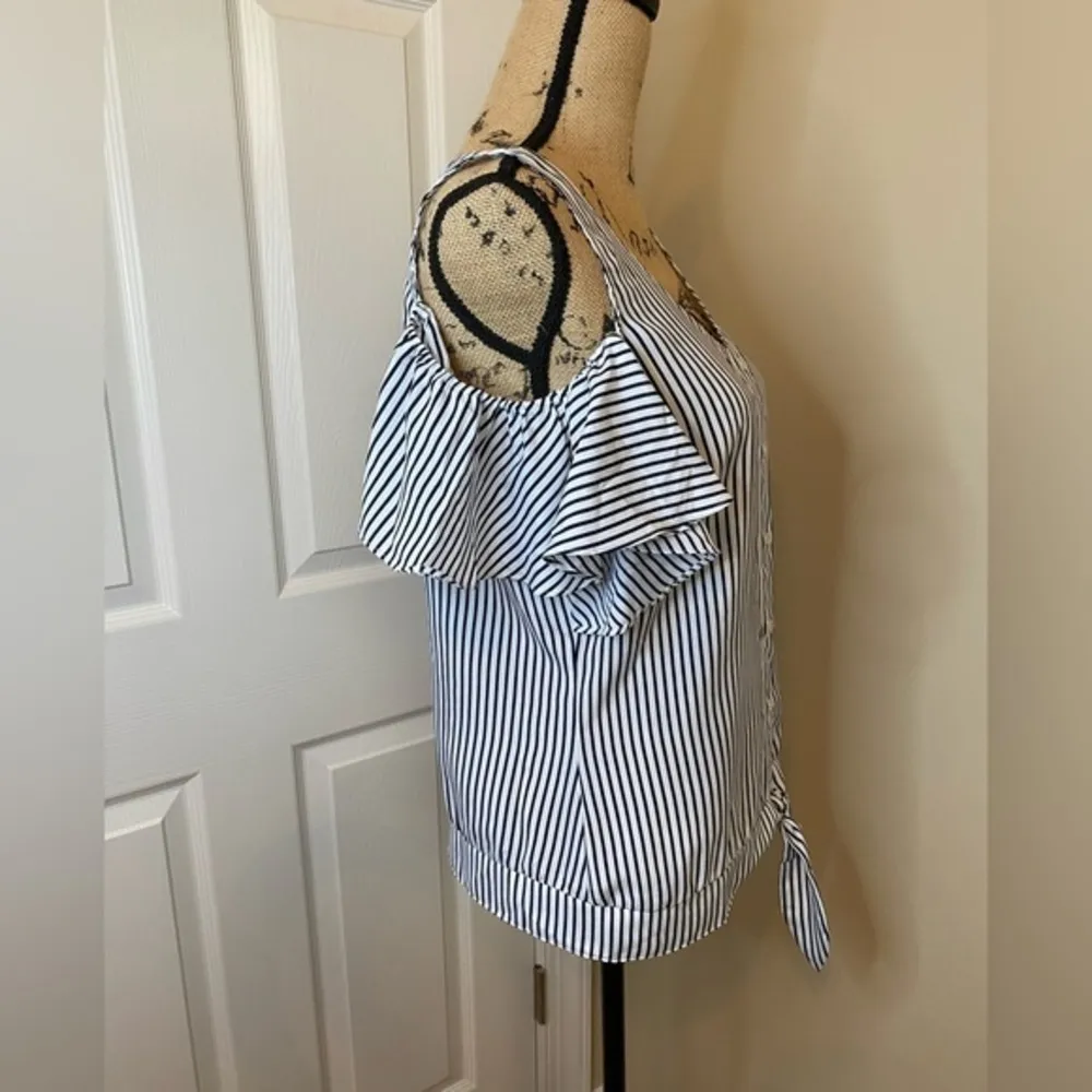 VENUS Striped Tie Cold Shoulder Blouse Size M - Image 3