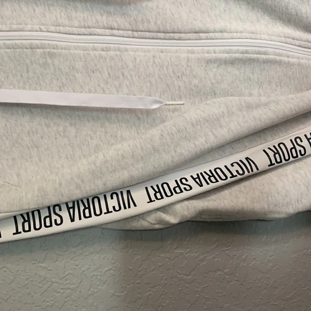Victoria’s Secret Victoria Sport gray jacket size XS‎ - Image 3