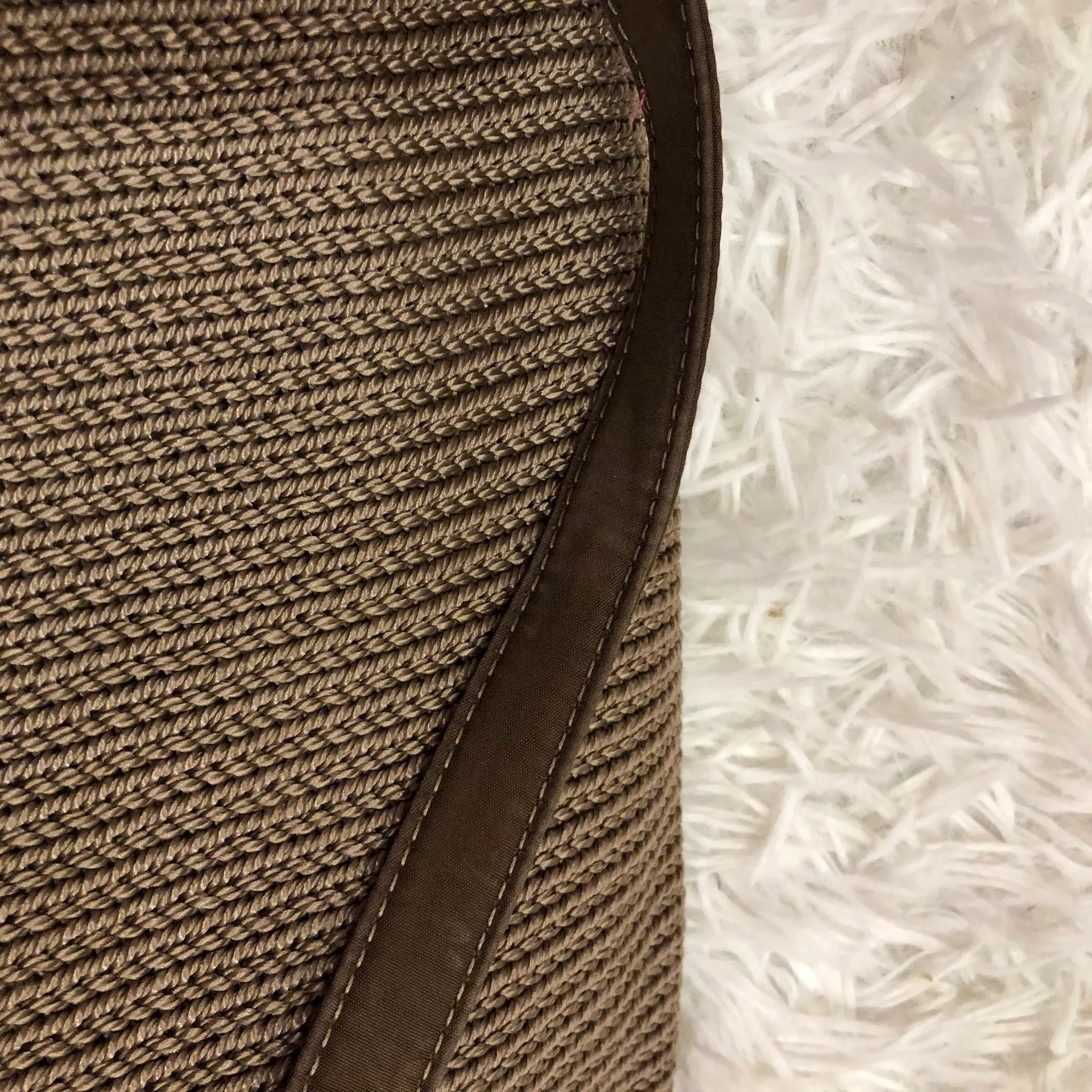 Woven Crochet Hobo Bag Tan Beige Plaid Lining - Image 9