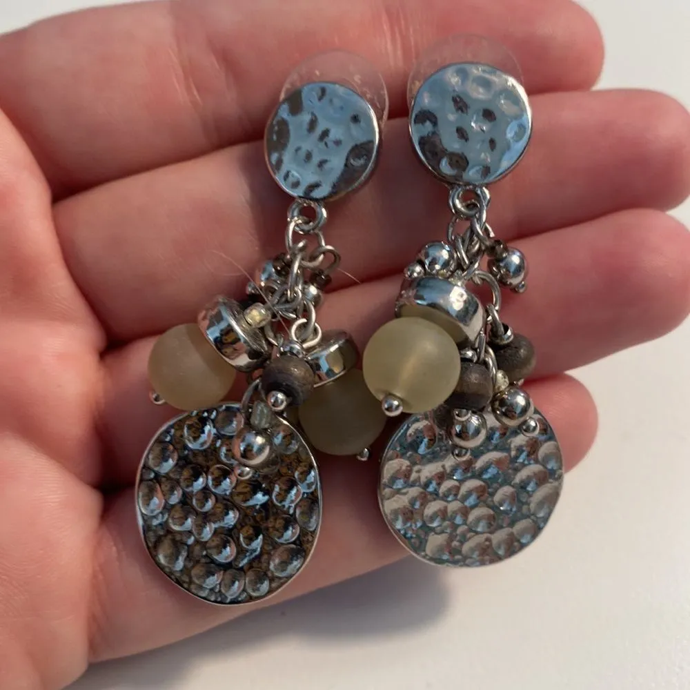 Silver Tone Earrings Hammered Metal Medallion‎ Dangly Beaded - Image 2