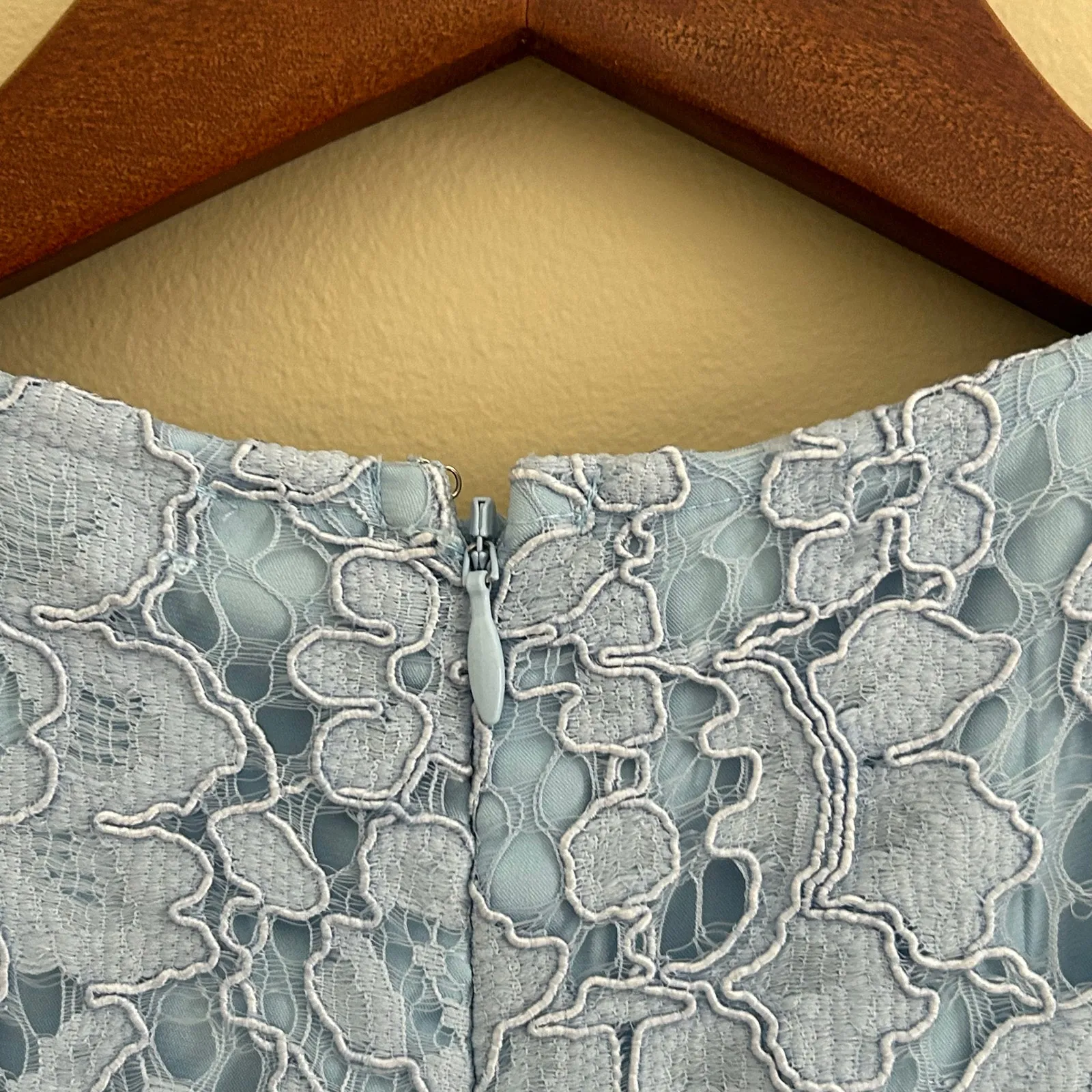 NBD Mila Lace Romper Sz S - Image 10