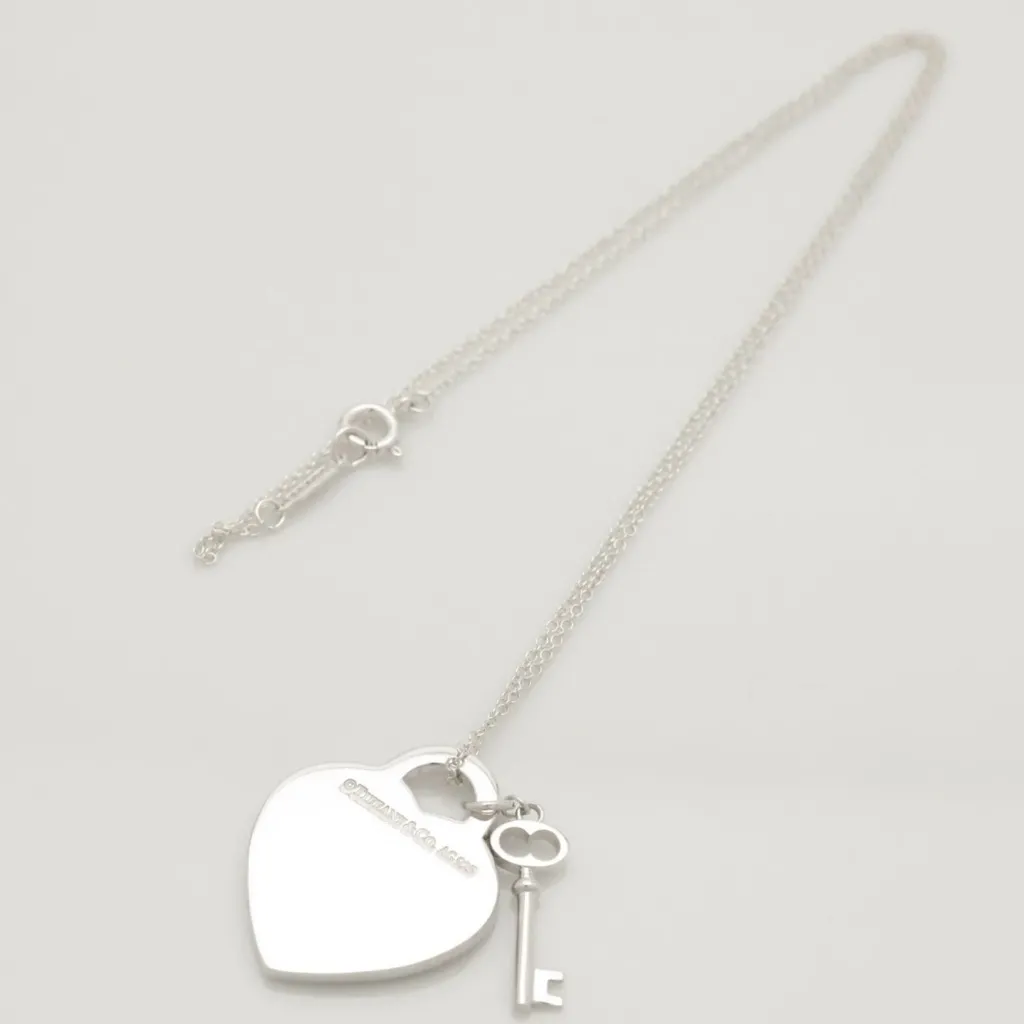 Authenticated Tiffany & Co. Return to Tiffany Heart Tag Key Necklace Pendant 18” - Image 7