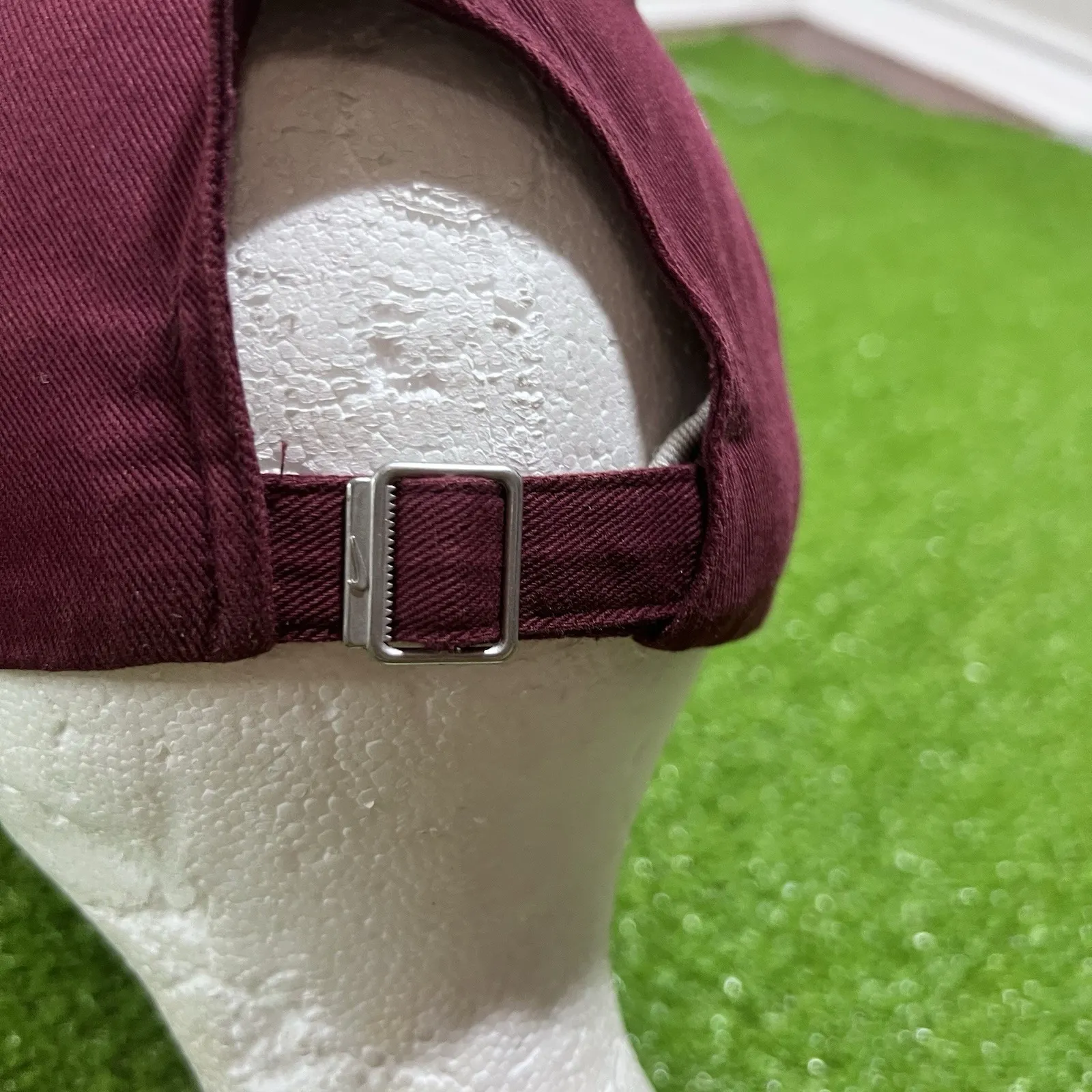 Vintage Texas A&M Nike Hat‎ Women's Aggie football Maroon Logo Hat - Image 5