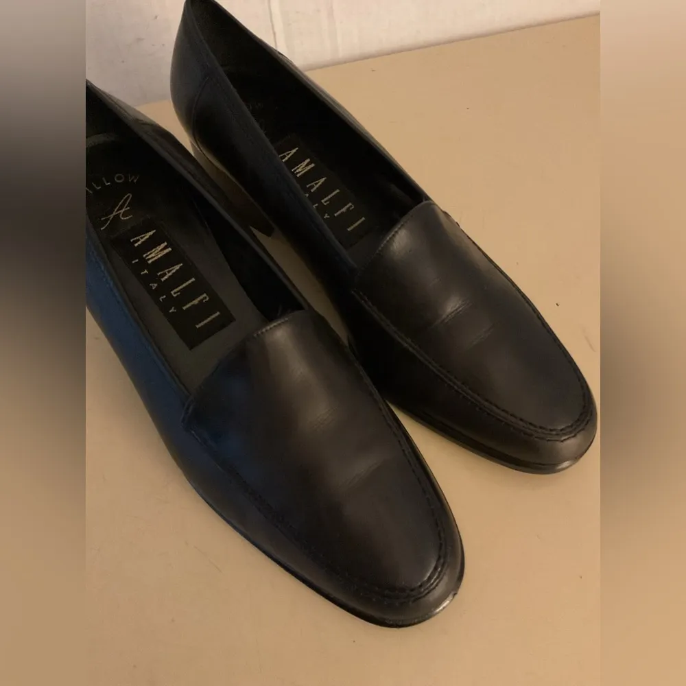 Amalfi Italian women Black Leather heel Loafers size 5.5 - Image 8