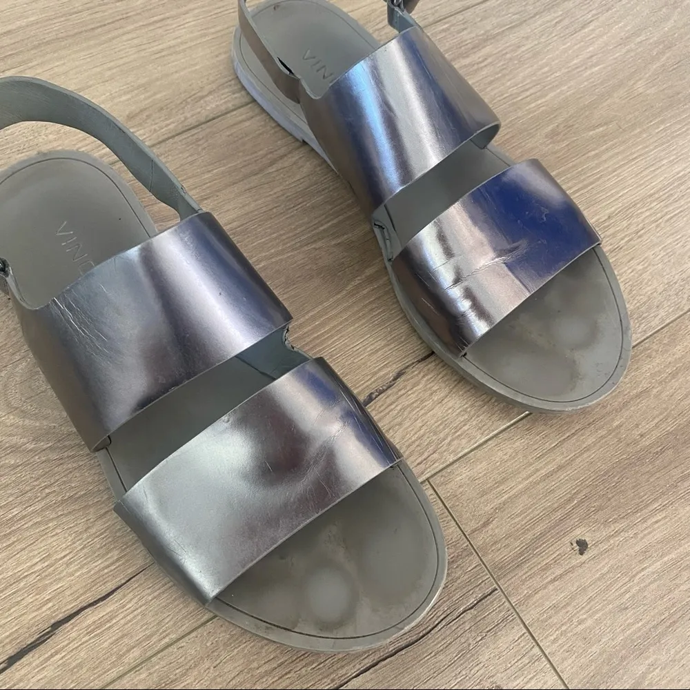 vince sorce metallic silver slingback open toe sandals - Image 3