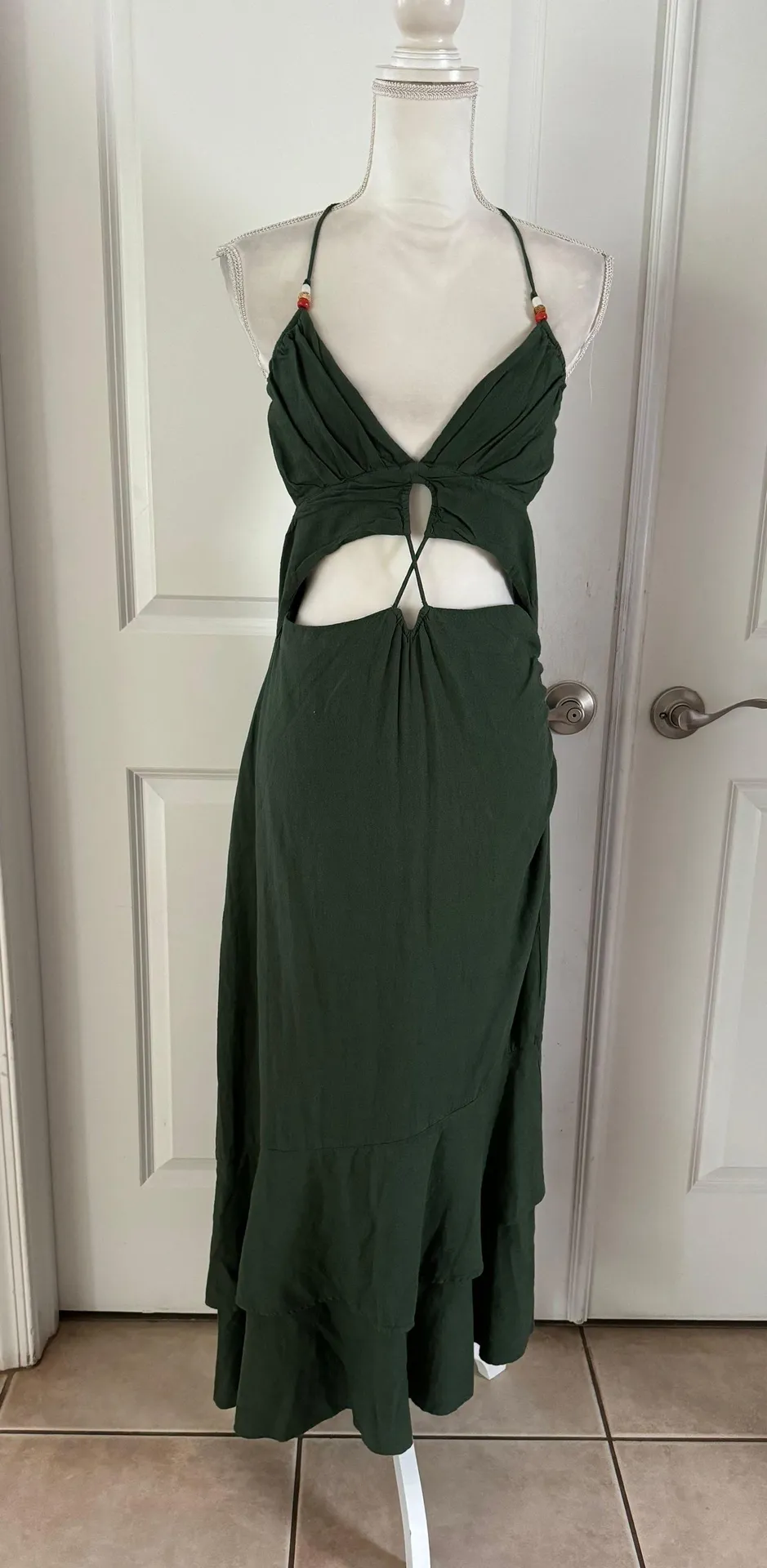 RUFFLED CUT OUT LINEN BLEND DRESS KHAKI - Image 5