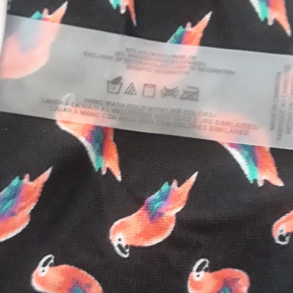 🌞NWT Raisins 2pc Gray Bandeau top and bottom A-12 - Image 7