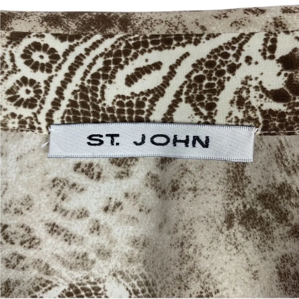 St. John  Silk Tan Long Sleeve Button up Down Blouse W/ Gold Tone Buttons Sz 4 - Image 2