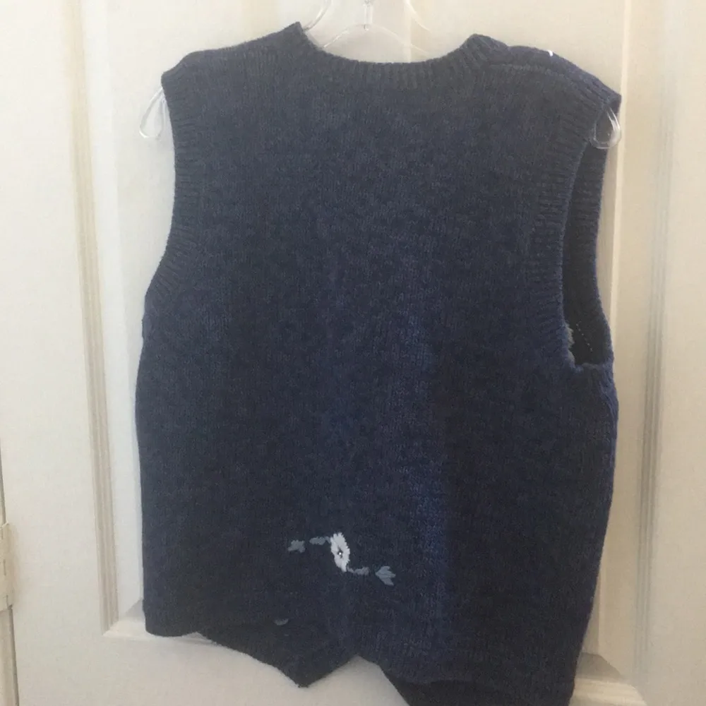 FINAL MARKDOWN Ladies’ Lord Isaacs Vest (L) Size L - Image 4