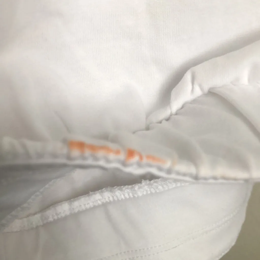 EXPRESS White Halter Neck Women's Top. Size M - Image 8