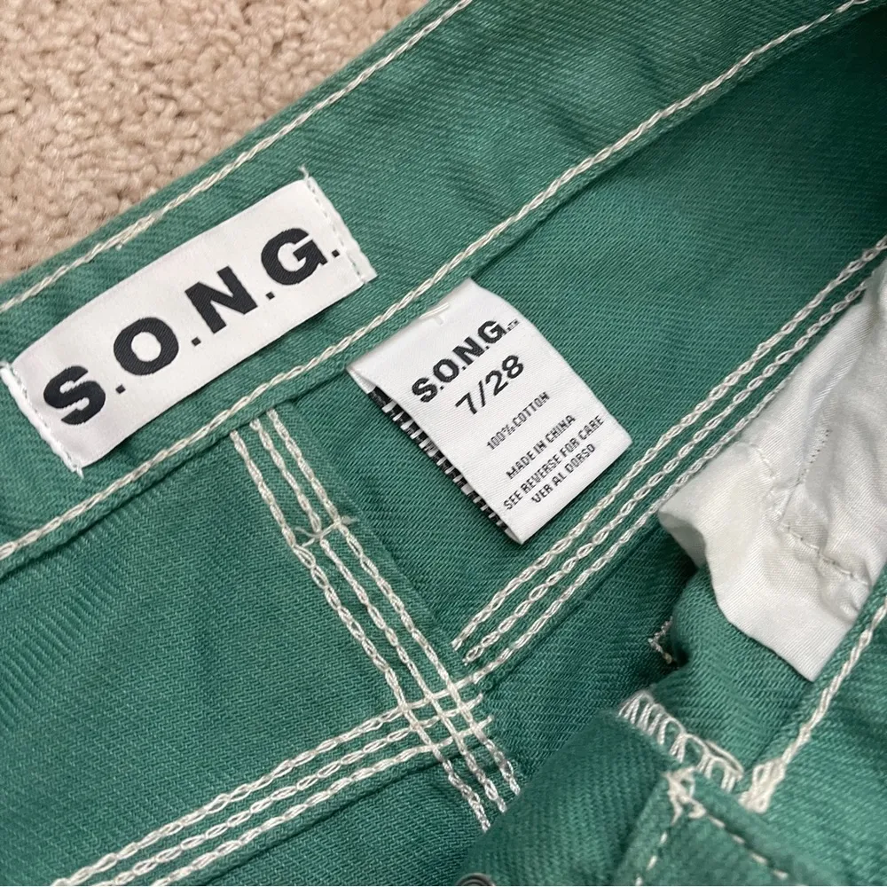 NWT Star Of New Generation high rise carpenter 90s boyfriend style Junior Cargo Green Size 28 - Image 6