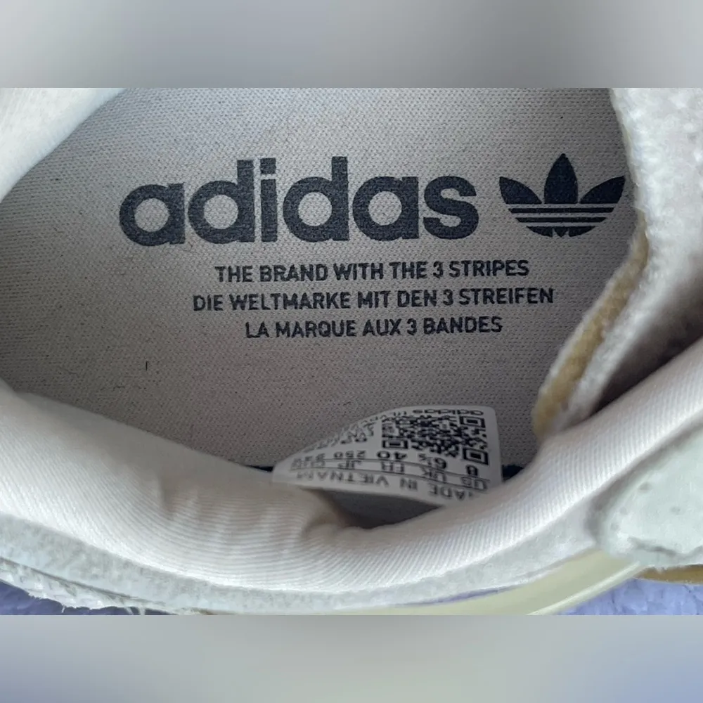 Adidas Ozweego - Image 6