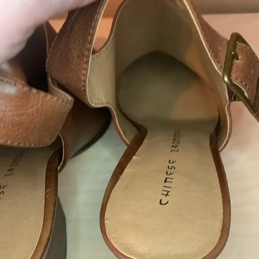 NIB Chinese Laundry leather heeled slides. - Image 7
