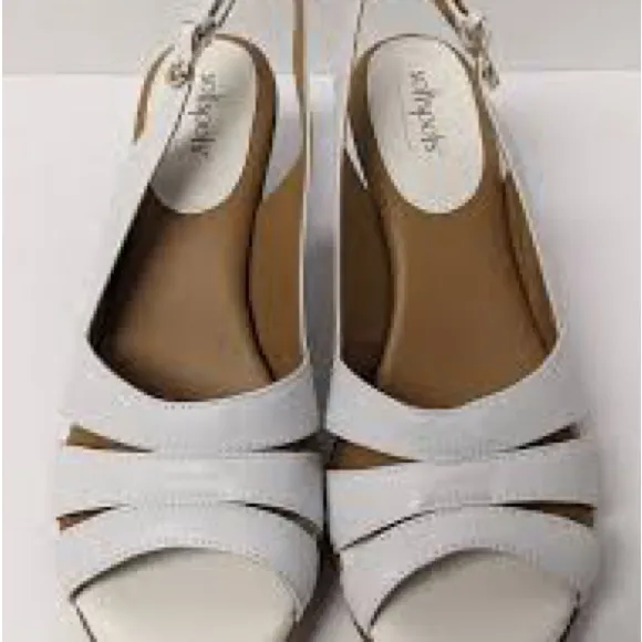SOFTSPOTS White Slingback Sandals Size undefined - Image 2
