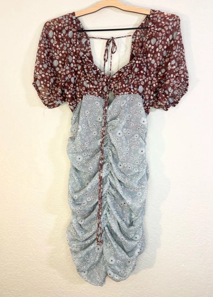 Free People Ditsy Floral Tessa  Ruched Dress in Storm Combo Size XS - Image 4