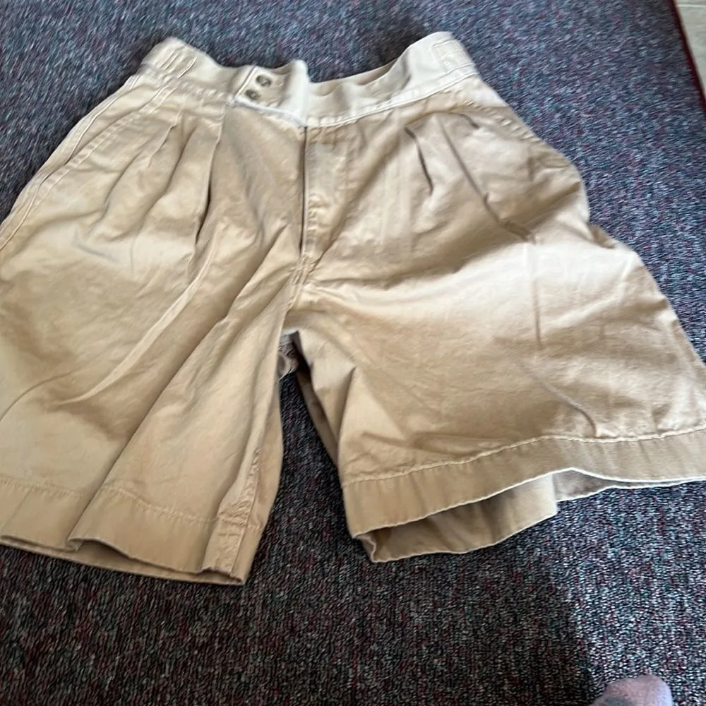 Uniqlo  high rise shorts small - Image 2