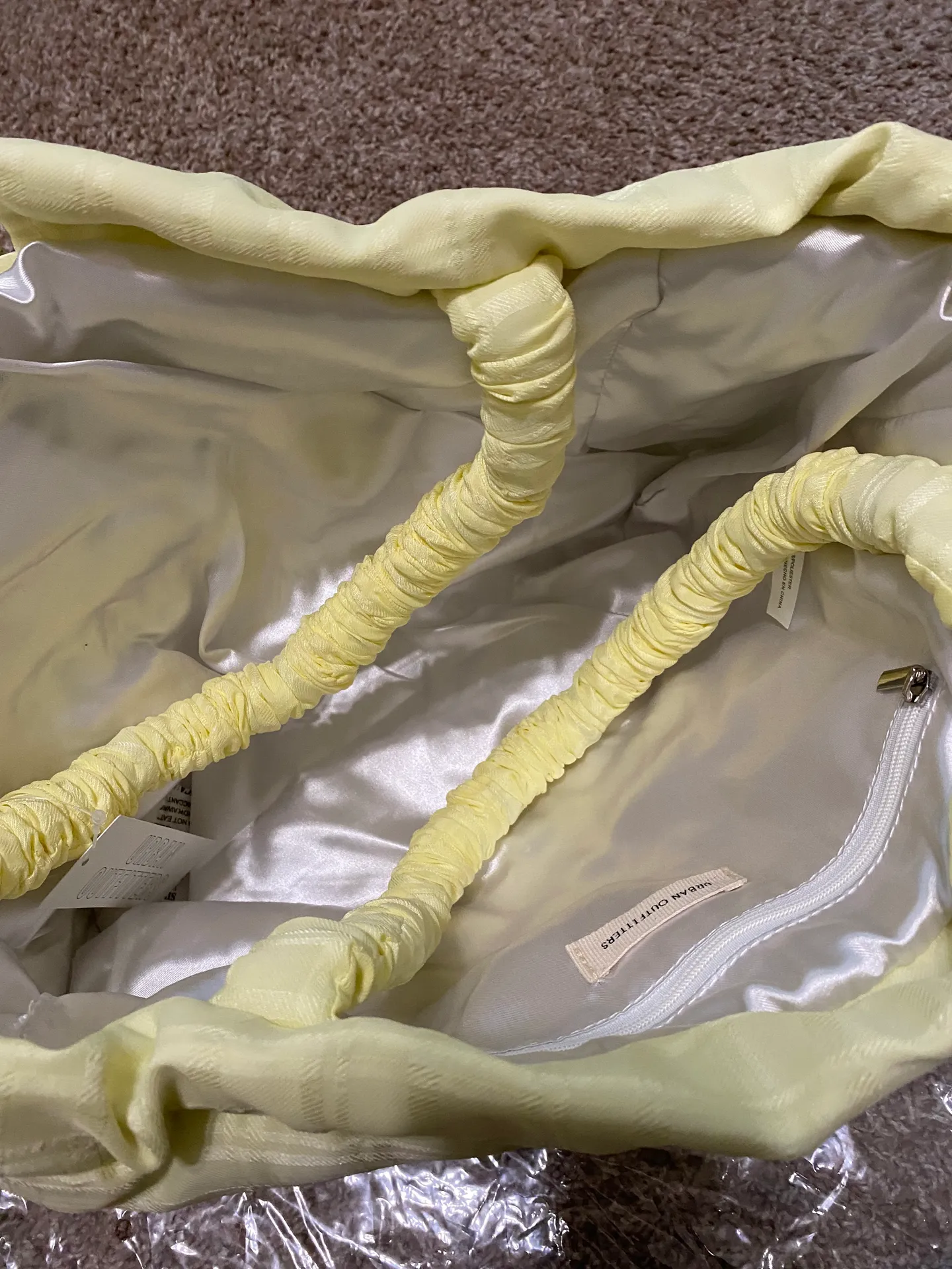 Petal Drawstring Shoulder Bag NWT - Image 8