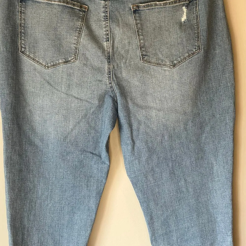 Sonoma Light Wash Boyfriend Jeans Size 18W - Image 7
