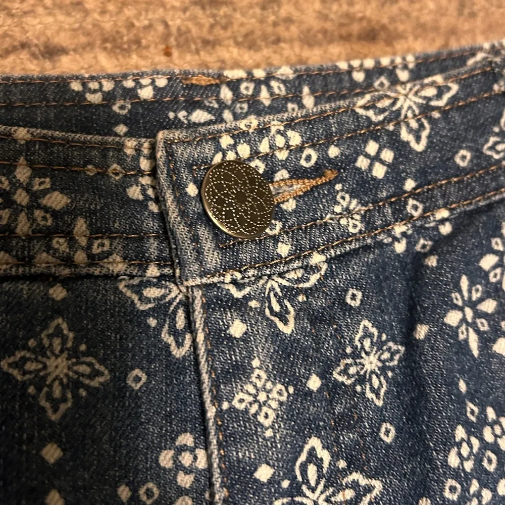 Christopher & Banks Blue and White A-line‎ Mini Skort size 14 - Image 5