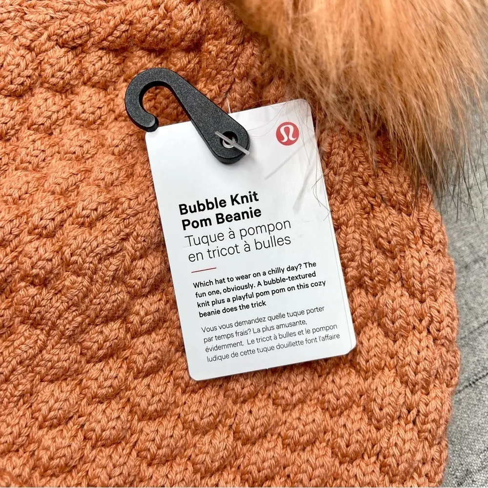 Lululemon Bubble Knit Beanie Hat Pom Pom Fur Winter Hat Pink Savannnah NWT - Image 4