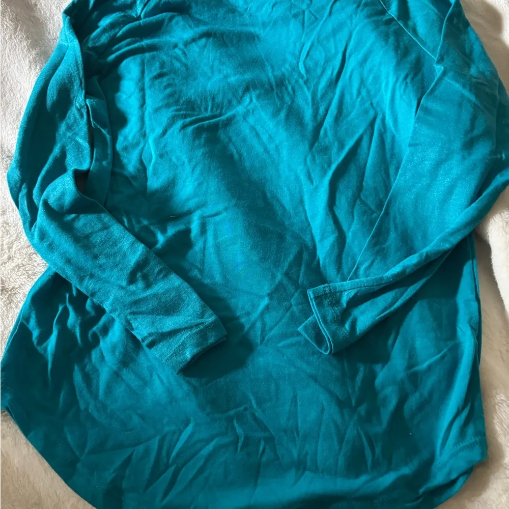 Selena Gomez Blue and Black Long Sleeve Tee - Image 3