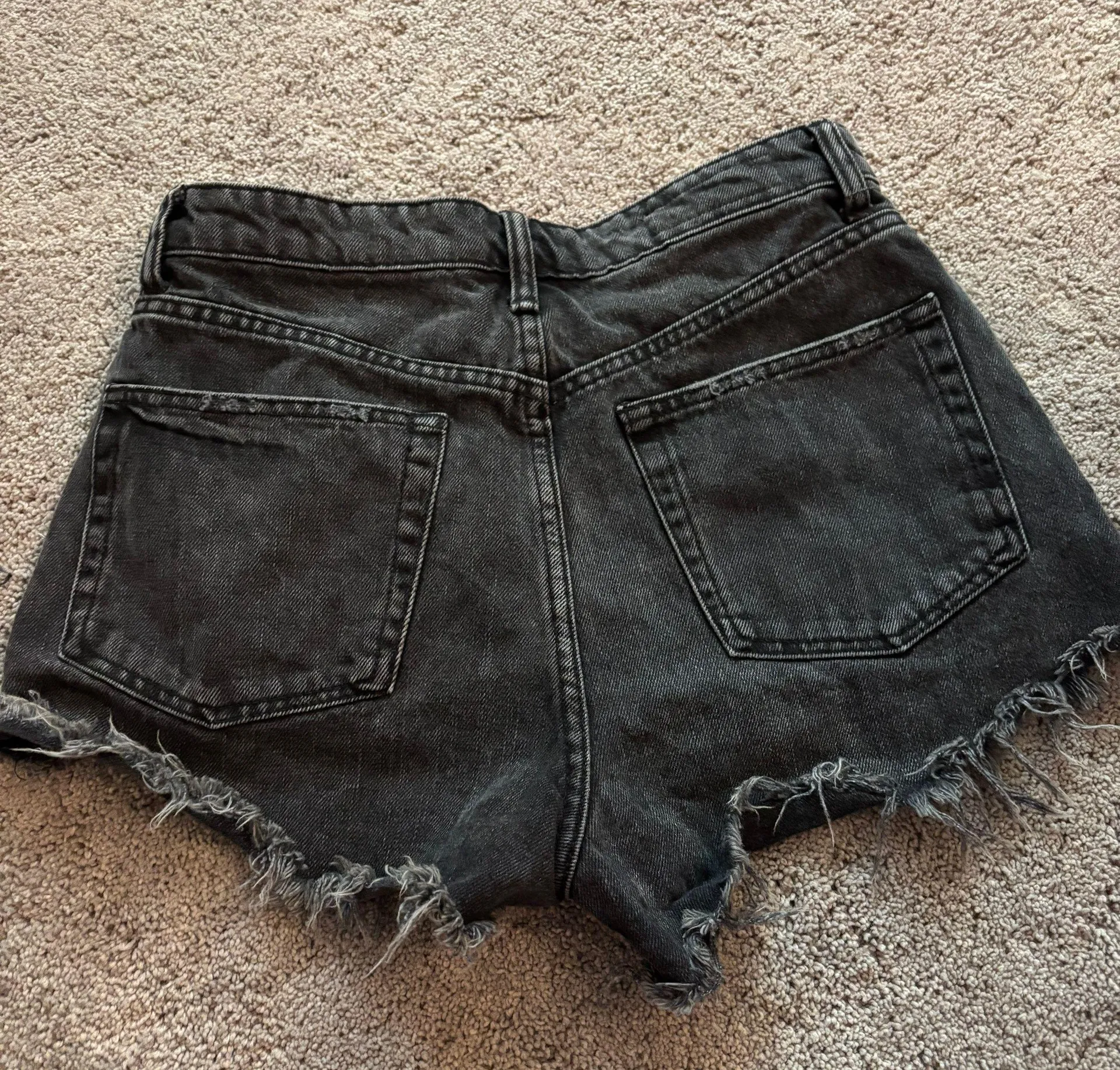 Black ripped denim shorts - Image 2