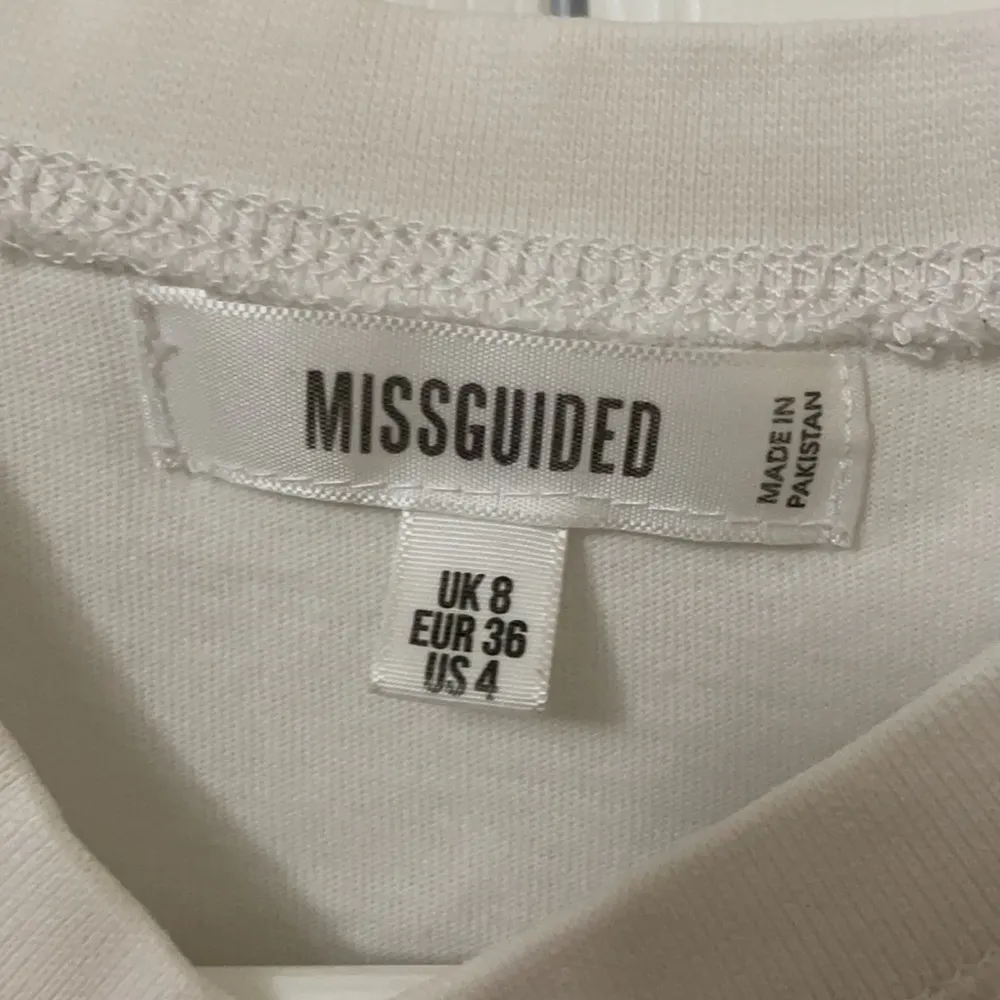 Missguided White Crop Top - Image 3
