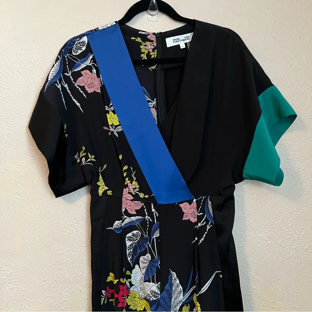 Diane Von Furstenberg Short Sleeve Floral Print Wide Leg Wrap Jumpsuit 0 - Image 3
