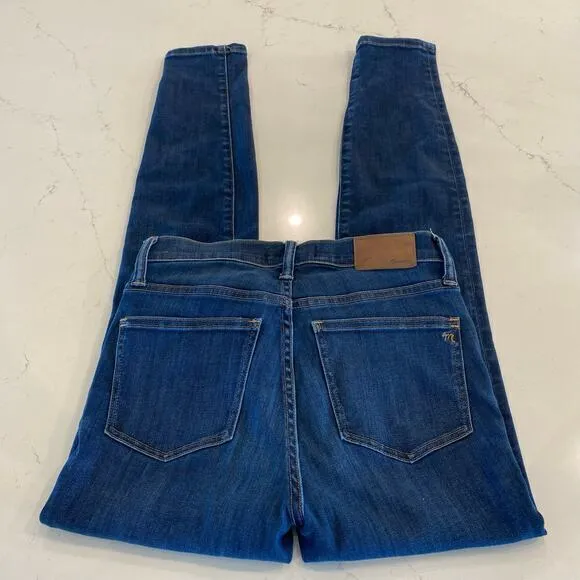Madewell 9" Mid-Rise Skinny Jeans in‎ Larkspur Wash: TENCEL Denim Edition - Image 6