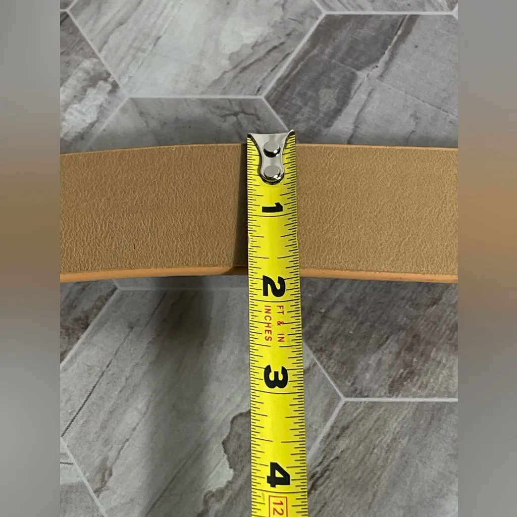 Adrienne Vittadini Tan Gold “AV” Logo Belt S/M Faux Leather Fashion Accessory - Image 5