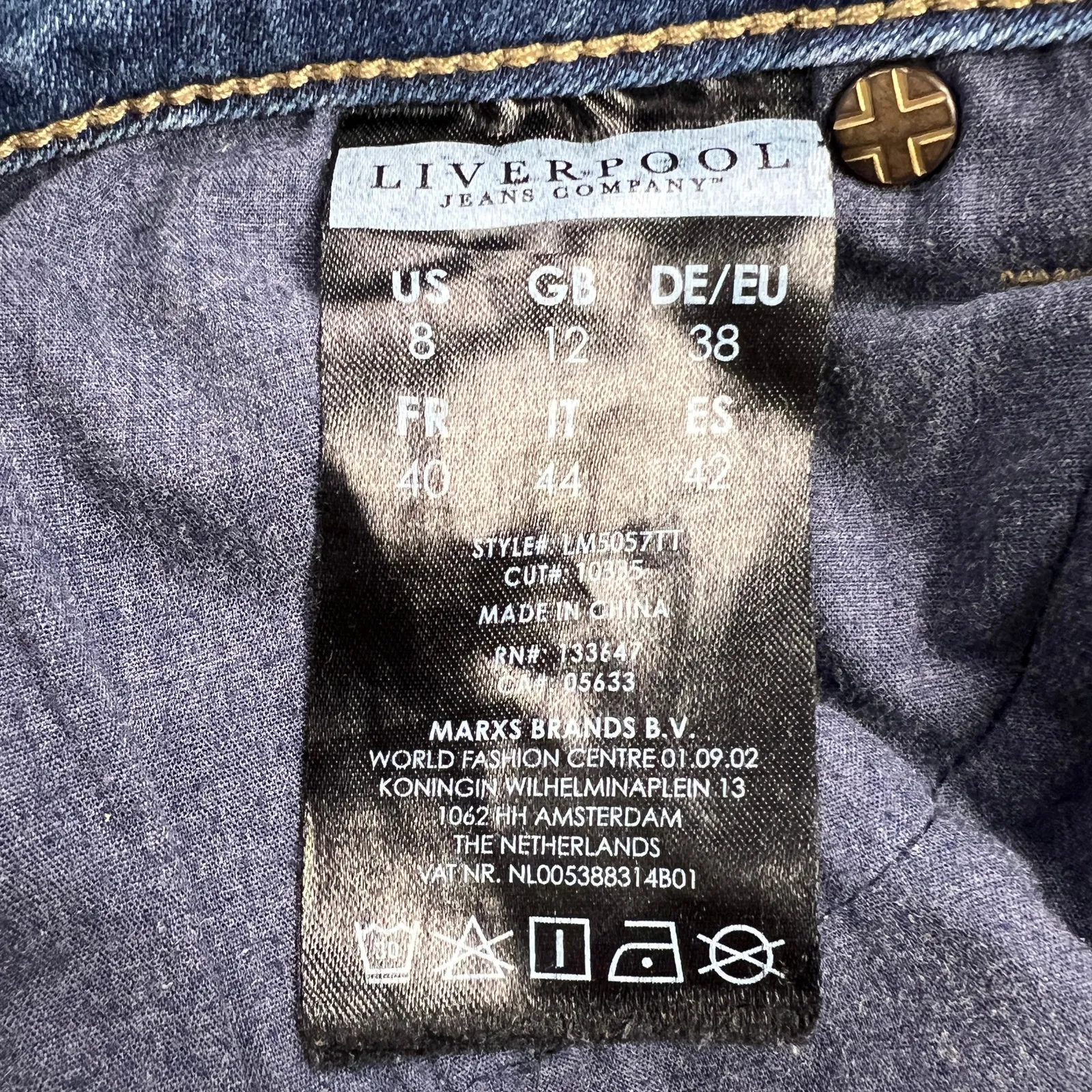 Liverpool Jeans Company Peyton Boyfriend Jeans Mid Rise Light Wash Size 8/29 - Image 5