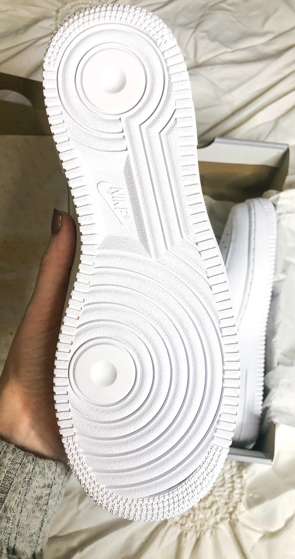 Nike Air Force 1 - Image 2