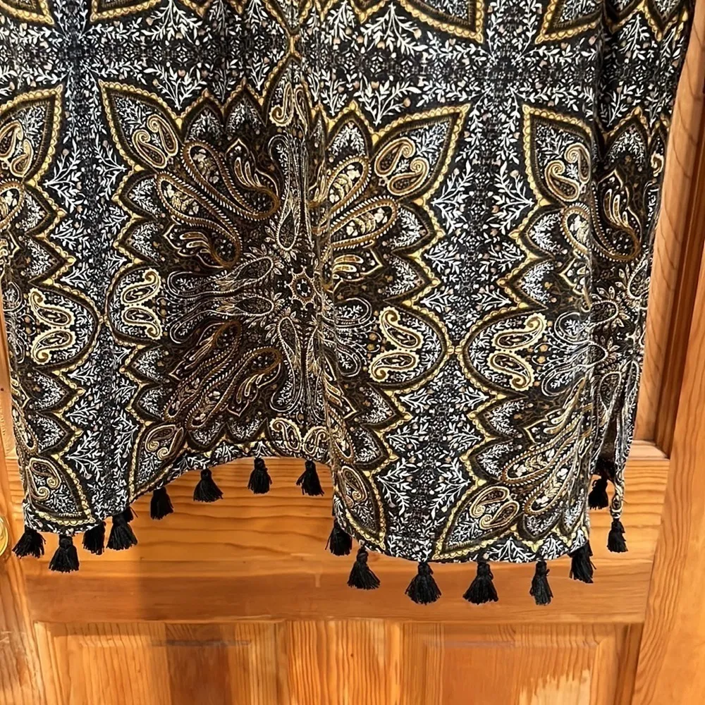 J.JILL paisley boho tassel tunic 3/4 sleeve top size medium. - Image 3