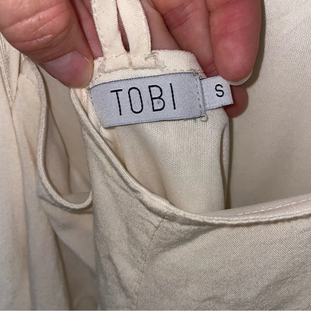 TOBI Cold Shoulder Strappy Dress - Image 8