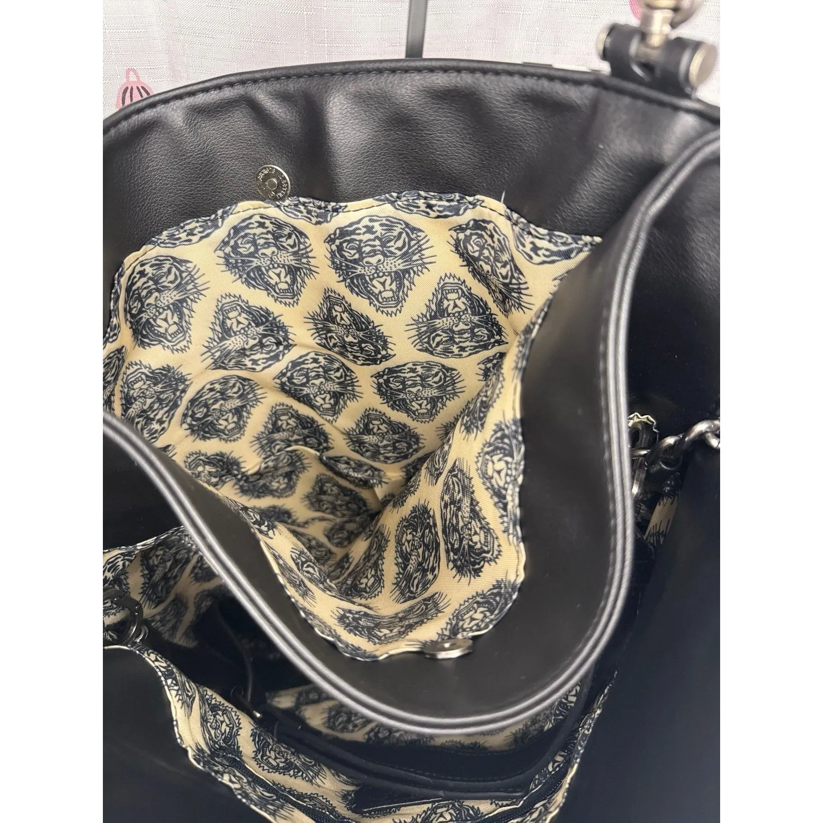 Ed Hardy NEW  Black Red Graphic Large Satchel Tote logo skull stud eagle - Image 6