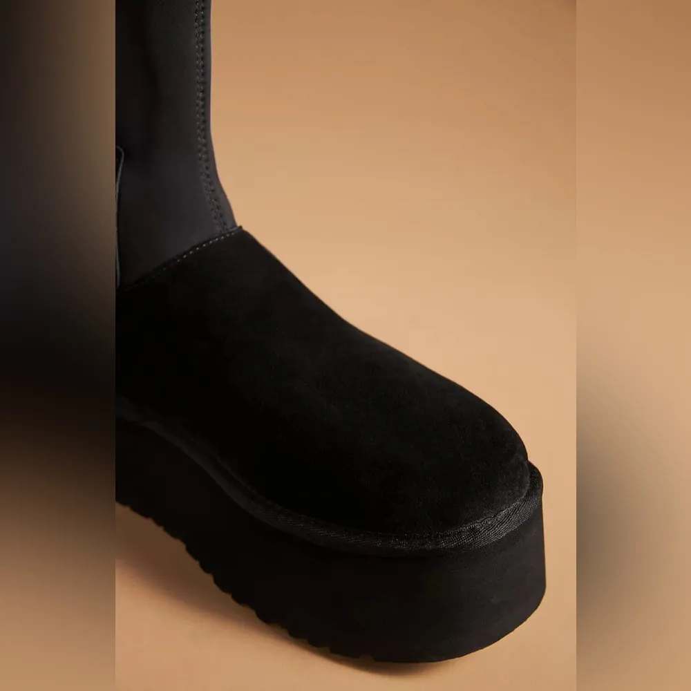 UGG Classic Dipper Stretch Boots - Image 2