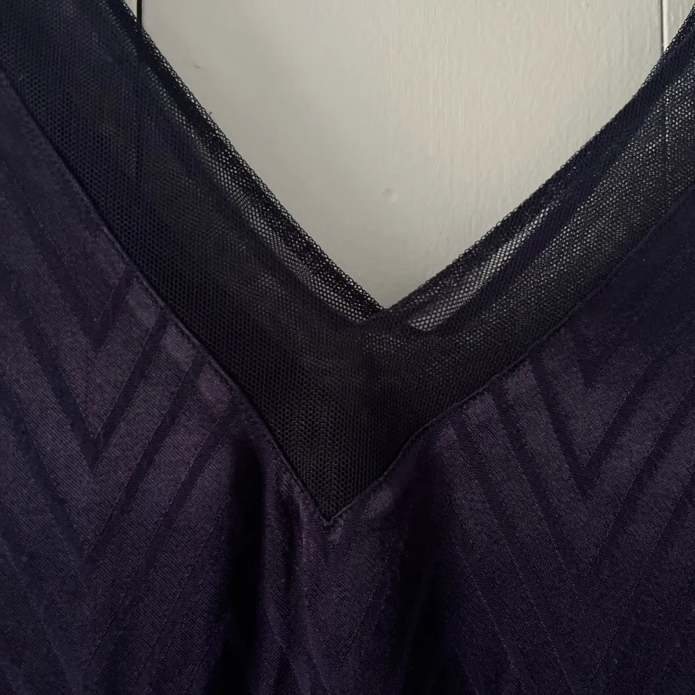 Ted Baker Piiaa Satin Sleeveless Navy Cami Top Size 1 - Image 6