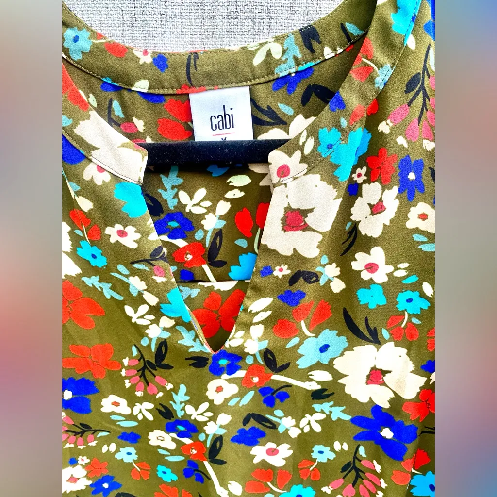 Medium Cabi Wild Flowers Print Chiffon Sleeveless Shirt, Blouse, Top, Tunic - Image 8