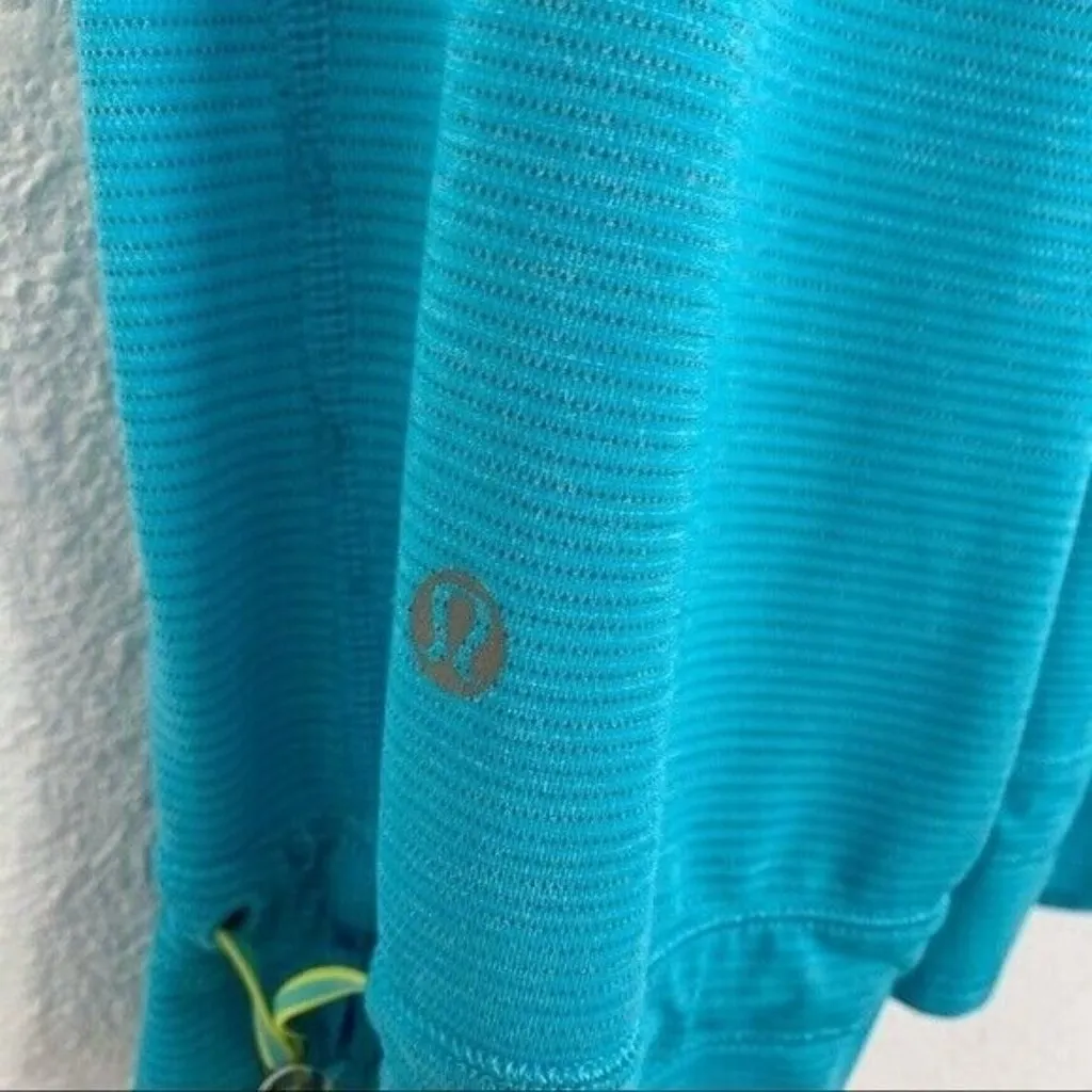 Lululemon Tank Top 6 Blue Racerback‎ Activewear Gym Yoga Athleisure - Image 6