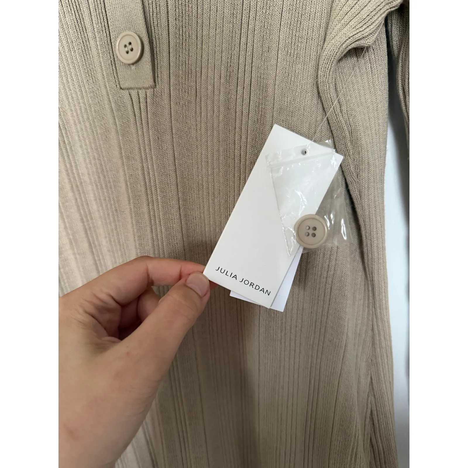 Julian Jordan Sweater Dress in Taupe Size XL Collared Long Sleeve Ribbed Tan - Image 5