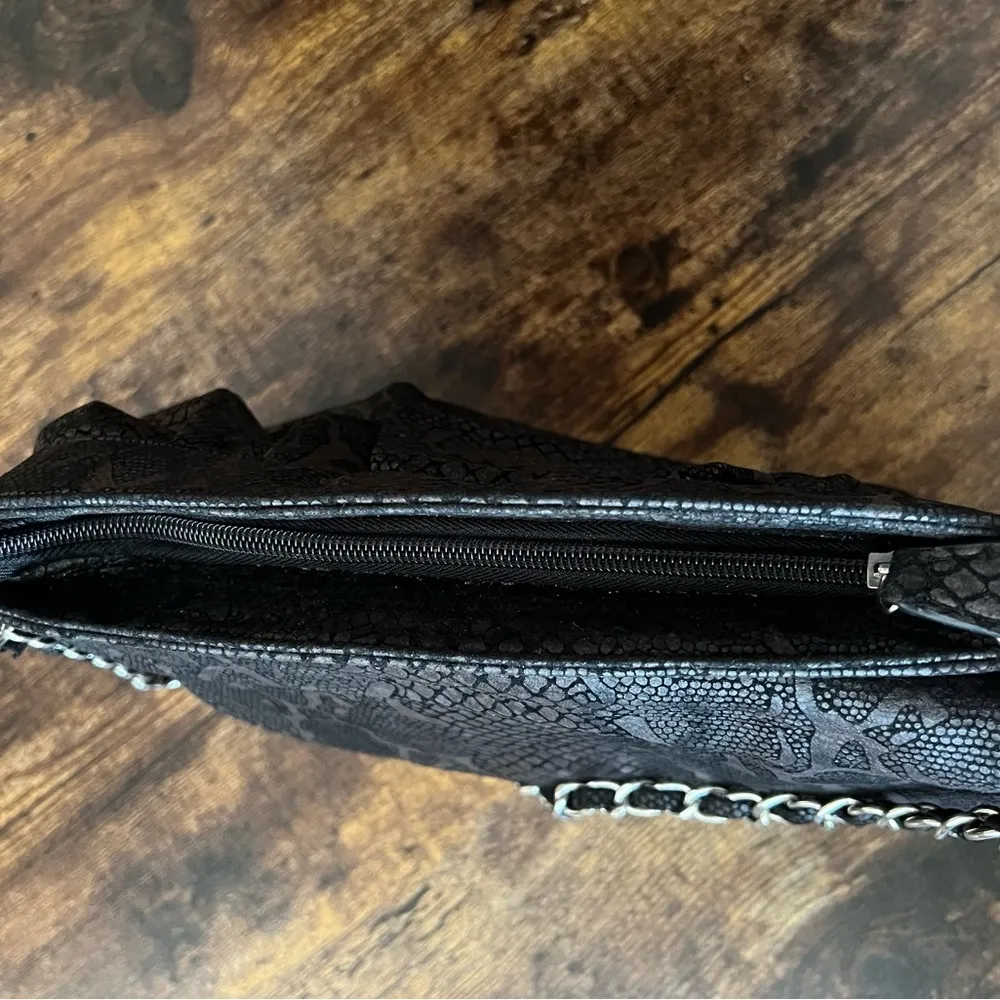 Chicos faux leather/suede embellished handbag. - Image 11