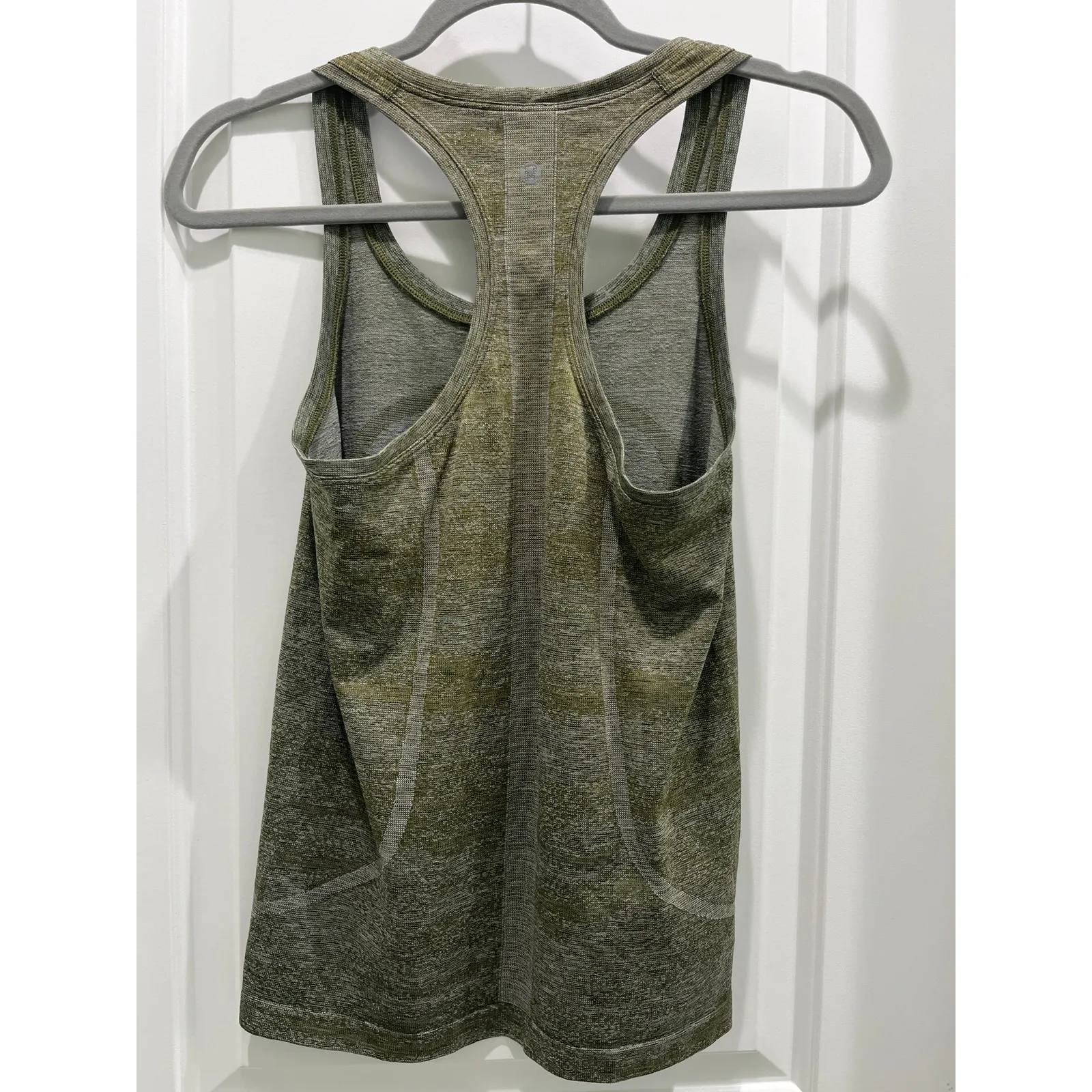 Lululemon Swiftly Speed Racerback Field Green Tank Top Sz S - Image 7