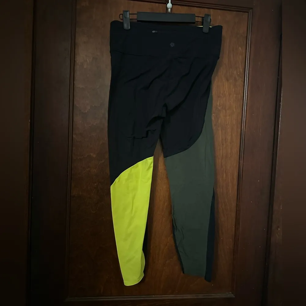 Athleta Asym Colorblock Tights Plush Supersonic Size MP - Image 4